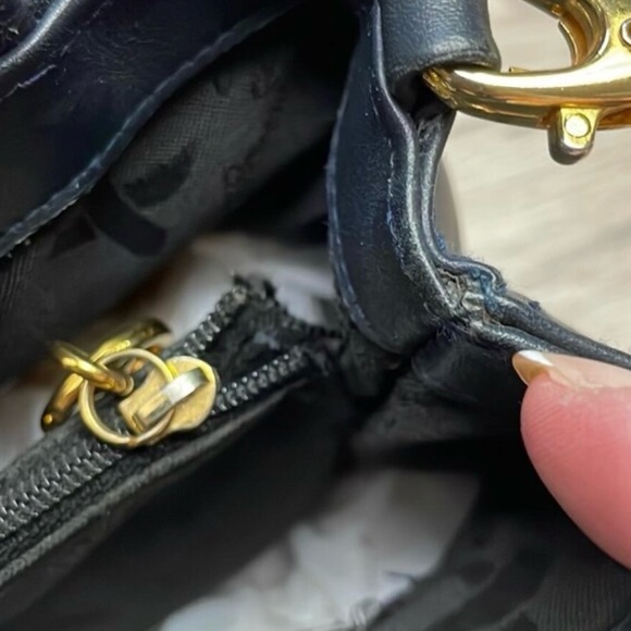 Palamo Picasso Leather Handbag - Picture 13 of 16